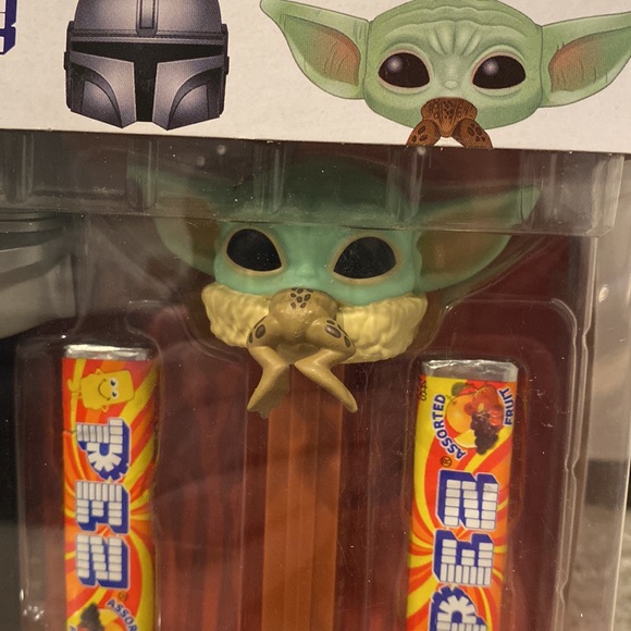 New/Unopened Funko Pop Pez Mandalorian & The Child - Picture 5 of 9